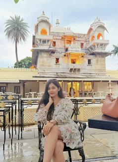 ❣️꧁ 🦋 Meet & Cam With Face꧂❣️🦋 - escort in Mumbai Photo 2 of 3