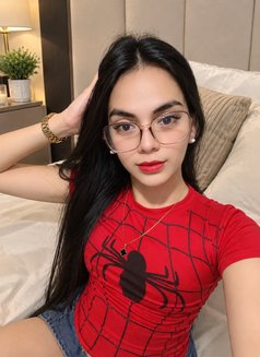 MEET&CAMSHOW&BIGCOCK - Transsexual escort in Manila Photo 4 of 13