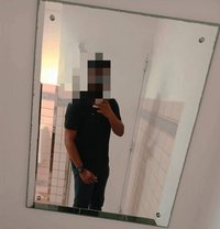 Meet Elegent - Male escort in Colombo