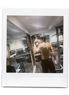 Meet - masseur in Mumbai Photo 3 of 5