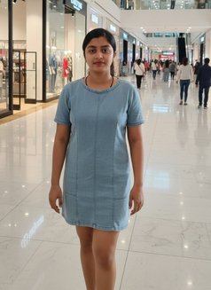 Meet Independent - escort in Pune Photo 1 of 3