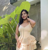 Meet - escort in Mumbai