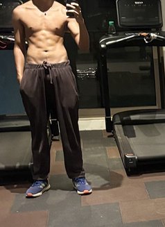 Meet - Male escort in Mumbai Photo 1 of 2