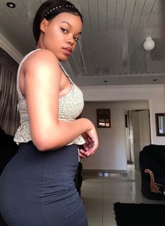 Meet juicy Sugar/cumshow/avocado boobs - escort in Bangalore Photo 4 of 4