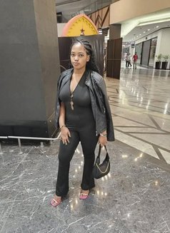 Meet Juicy Tara/big Ass & Big Boobs - puta in Hyderabad Photo 3 of 3