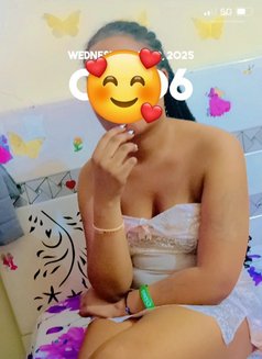 Meet juicy Malaika/sweet Deepthroat - escort in New Delhi Photo 1 of 6