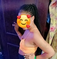 Meet juicy Malaika/sweet Deepthroat - escort in New Delhi