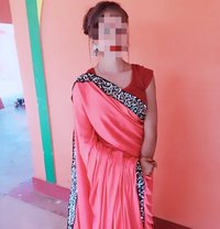 meet or cum avilable - escort in Indore