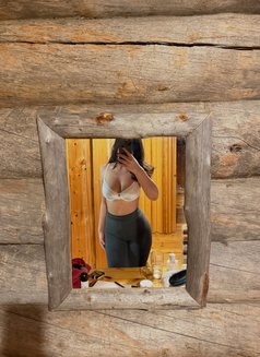 Meet or Video Call Session - escort in Navi Mumbai Photo 5 of 9