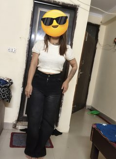 Meet Pallavi Romantic Gf Experience - puta in Noida Photo 3 of 4