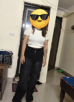 Meet Pallavi Romantic Gf Experience - puta in Noida Photo 4 of 4