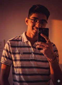 Meet Patel - masseur in Toronto Photo 3 of 4