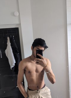 Meet Patel - Masajista in Toronto Photo 5 of 5