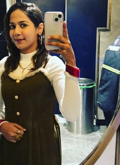 Meet Real Independent Air Hostess Girl - escort agency in Gurgaon Photo 3 of 6