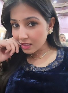 Meet Real Independent Air Hostess Girl - escort agency in Gurgaon Photo 4 of 6