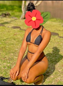 Meet Slay Juicy Eva in Jp Nagar - escort in Bangalore Photo 3 of 5