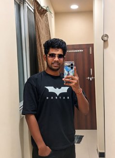 Meet With Krrish - Male escort in Gurgaon Photo 7 of 9