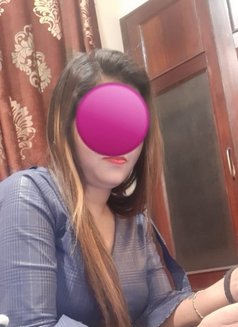 AAHANA [PRIVACY- MEET] HOUSEWIFE - escort in New Delhi Photo 4 of 5