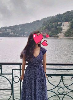 Meetup & Cam Show - puta in Kathmandu Photo 3 of 4