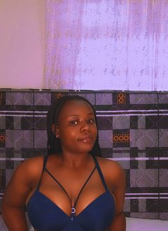 Meg - escort in Nairobi Photo 9 of 10