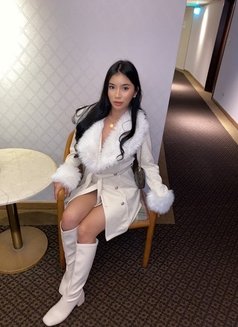 Megan Barcelona is arrive ! - Transsexual escort in Hong Kong Photo 27 of 29