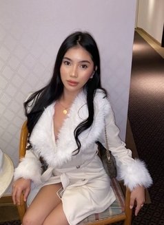 Megan Barcelona is arrive ! - Transsexual escort in Hong Kong Photo 28 of 29