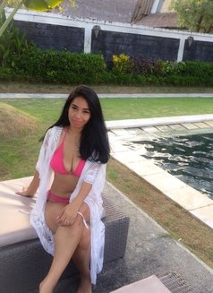 Megan Beautiful Asian Stunning - puta in Bali Photo 2 of 10
