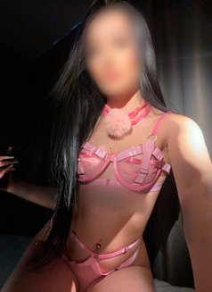 Megan - escort in Ibiza Photo 5 of 9