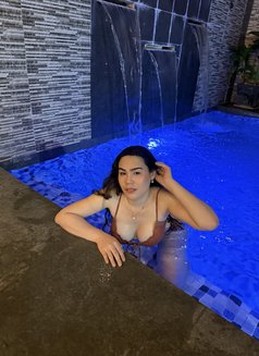 Megan - Transsexual escort in Manila Photo 7 of 7