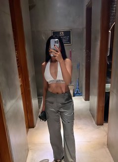 Megan - escort in Bali Photo 2 of 5
