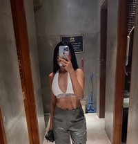 Megan - puta in Bali