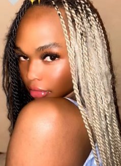 Megan - Transsexual escort in Nairobi Photo 11 of 16