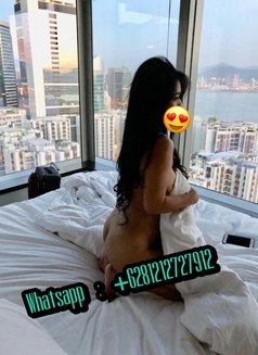 Megan sexy curve with big boobs - escort in Bali Photo 2 of 8