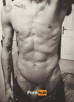 Meggan - Acompañantes masculino in Yerevan Photo 9 of 9