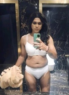 Megha Ashok - Acompañantes transexual in Bangalore Photo 4 of 11