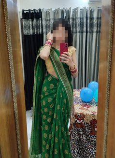 Megha Independent Services - escort in New Delhi Photo 4 of 4