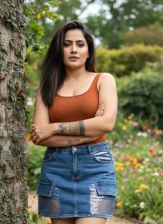 Megha Independent Webcam & Real Meet - puta in Mumbai Photo 3 of 3