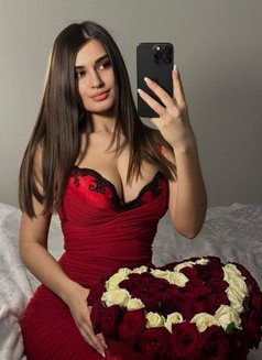 Megha Indian Model - escort in Dubai Photo 3 of 3