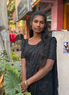 Megha Reddy - escort in Hyderabad Photo 1 of 2