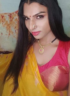 Meghana Mature7 - Acompañantes transexual in Hyderabad Photo 3 of 3