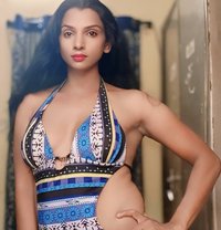 Meghanamature7 - Acompañantes transexual in Hyderabad Photo 10 of 10