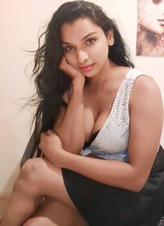 Meghanamature7 - Transsexual escort in Hyderabad Photo 12 of 12