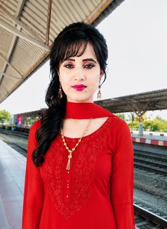 Meghla Chowdhury - Transsexual escort in Kolkata Photo 8 of 8
