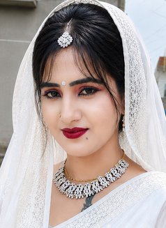 Meghla Chowdhury - Acompañantes transexual in Kolkata Photo 9 of 10