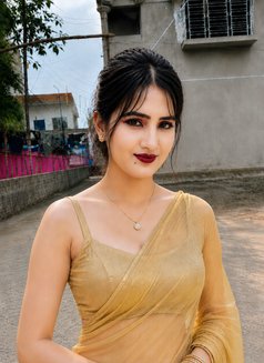 Meghla Chowdhury - Transsexual escort in Kolkata Photo 9 of 10