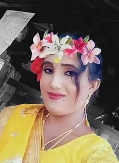 Meghla Comes Here - Transsexual escort in Kolkata Photo 2 of 6