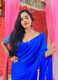 Meghna - masseuse in Chennai Photo 7 of 7