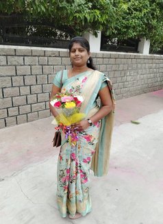 Meghna Reddy - puta in Candolim, Goa Photo 4 of 4