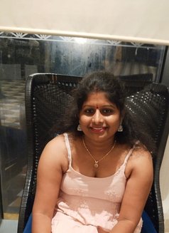 Meghna Reddy - puta in Candolim, Goa Photo 5 of 5