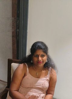 Meghna Reddy - escort in Candolim, Goa Photo 1 of 2